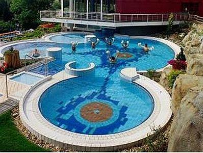 Élményfürdő Hévizen a Danubius Health Spa Resort Aqua szállodában - ENSANA Thermal Hotel Aqua**** Hévíz - Hotel Aqua Hévíz akciós szobafoglalása